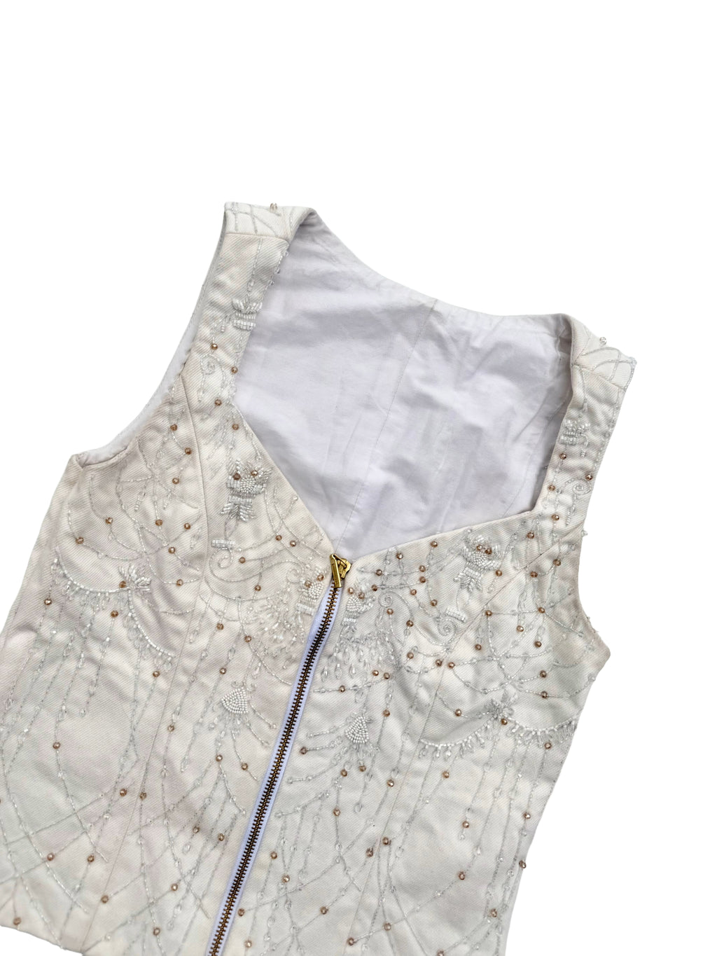 white paani corset