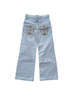 Diya ki white jeans