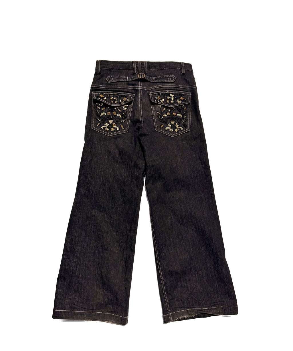 Diya ki chamkeeli jeans