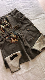 बिंदास camo aari jorts